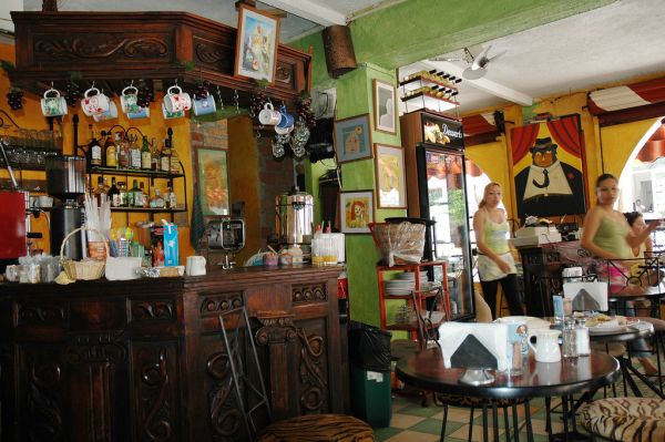 ยิงแอดให้คนแถวร้าน ธุรกิจหน้าร้านเริ่มยังไงให้คุ้ม